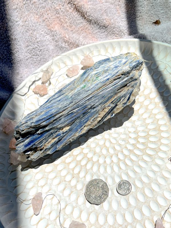 1732 kg Blue Kyanite Crystal AAA quality