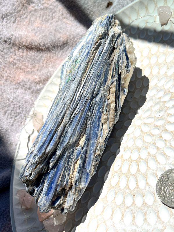 1732 kg Blue Kyanite Crystal AAA quality