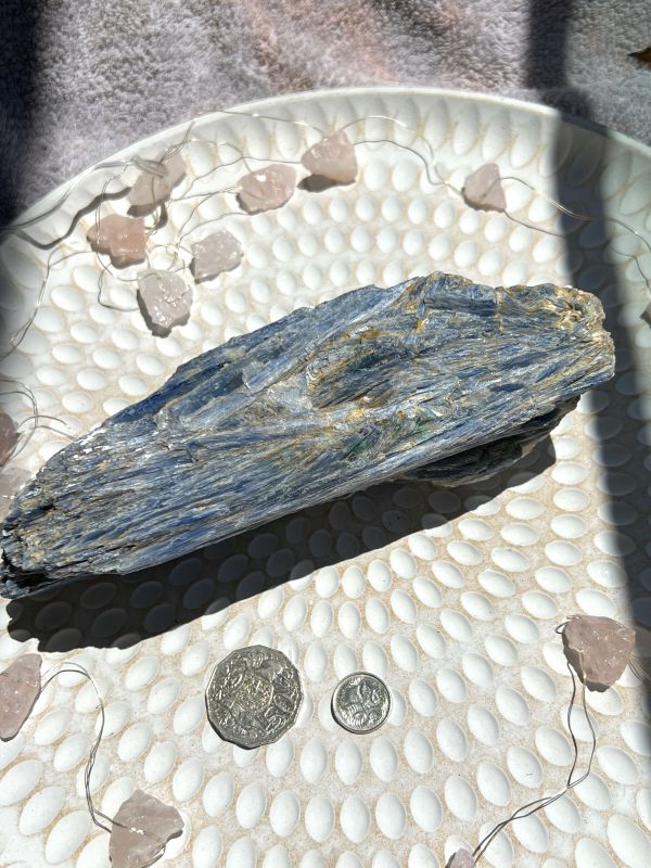 1732 kg Blue Kyanite Crystal AAA quality