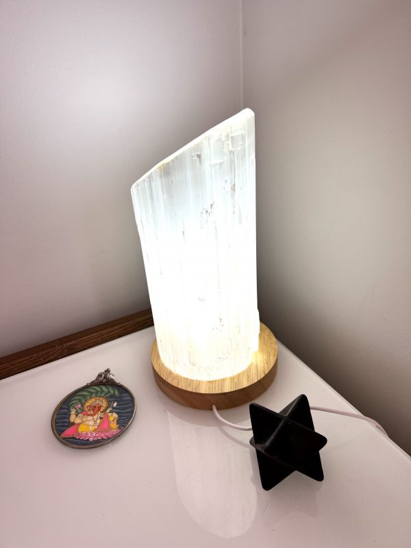 Selenite LAMP 25 cm Slanted Top  